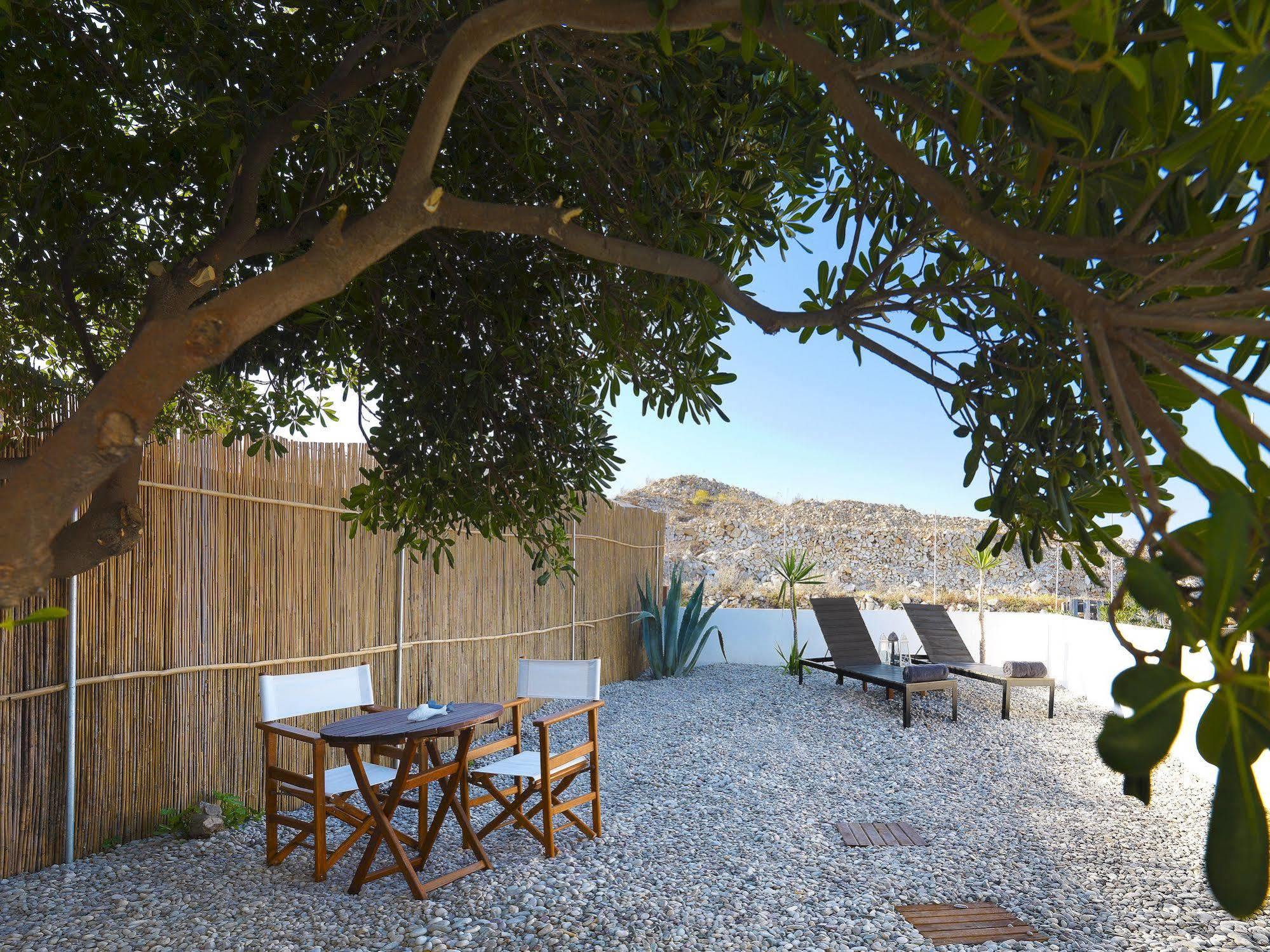 The Windmill Kimolos Exterior photo